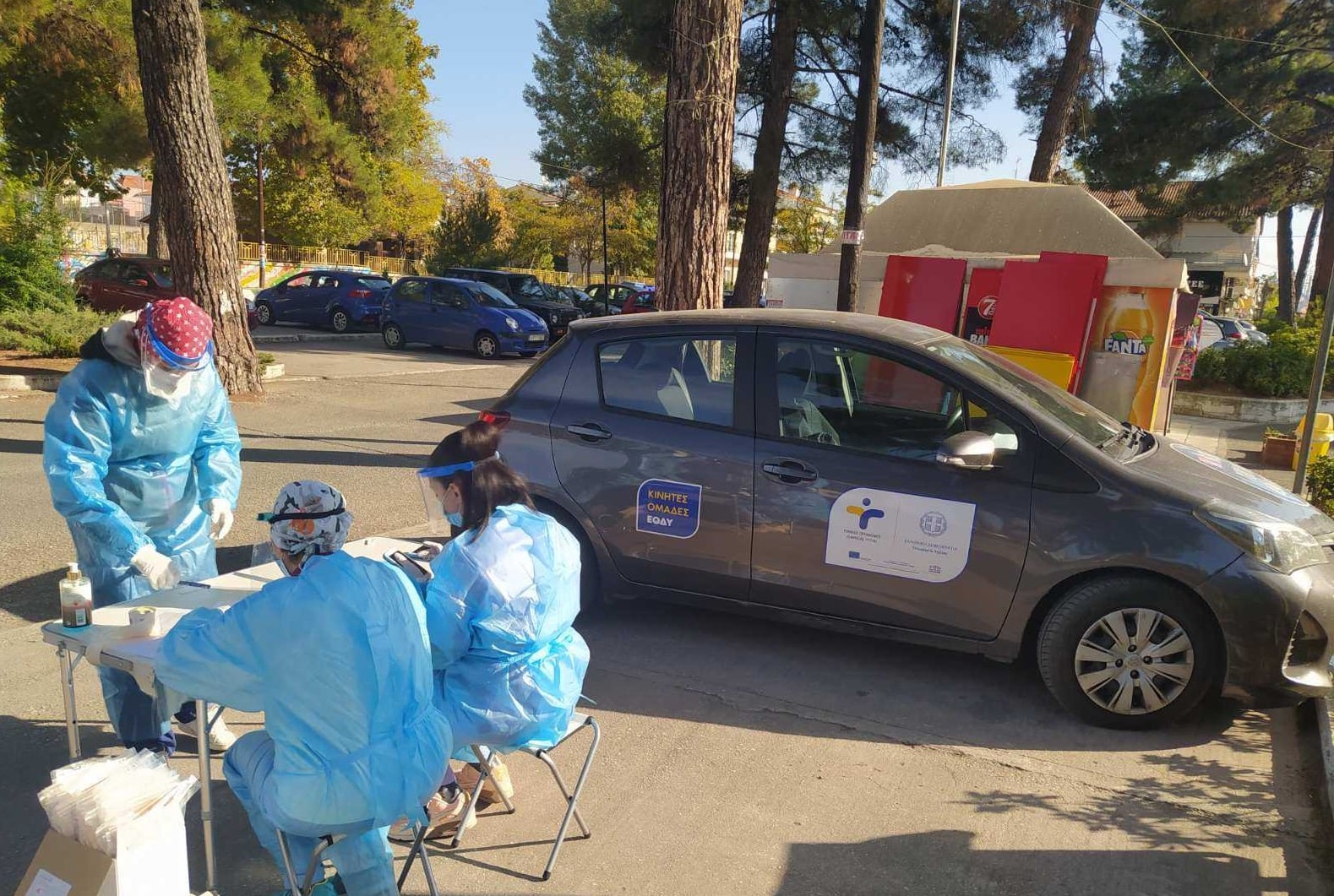 Rapid test: Κλιμάκια του ΕΟΔΥ σε όλη την Ελλάδα