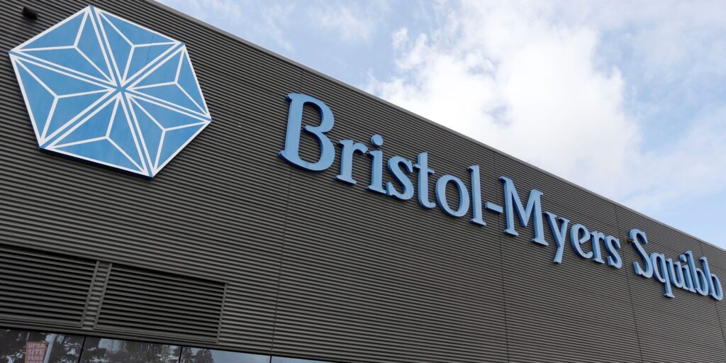 Η Bristol Myers Squibb επενδύσει σε νέο κέντρο θεραπείας κυττάρων