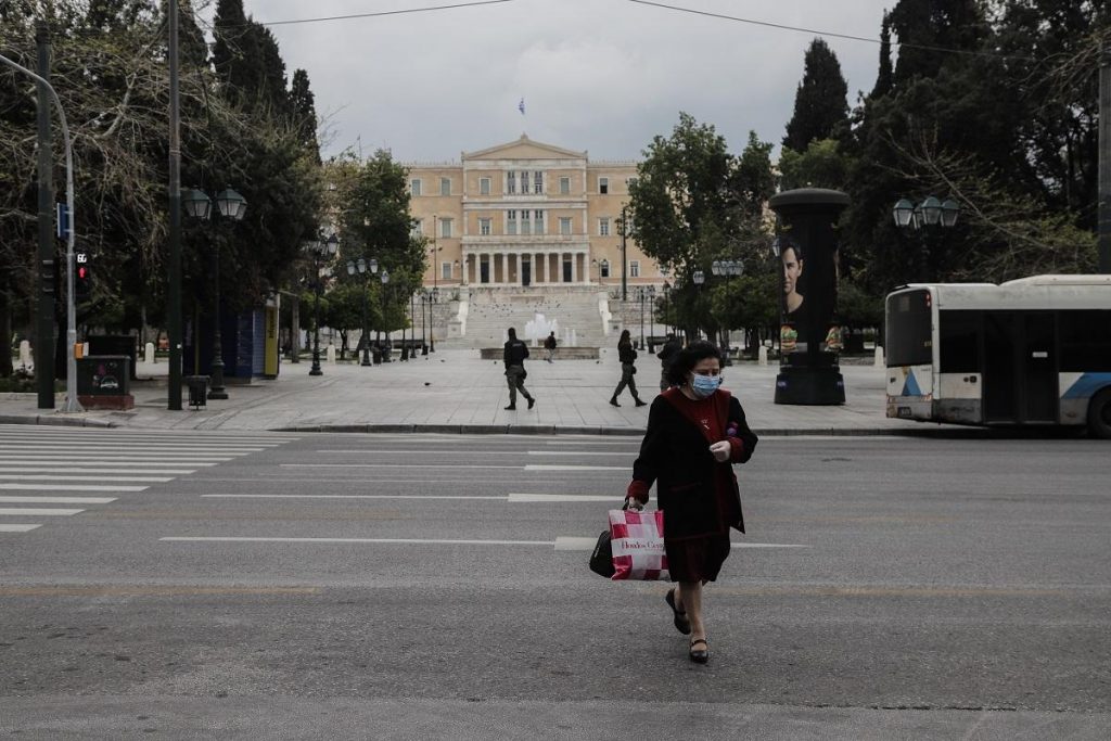 Μάρτιος με lockdown για την Αττική - Γιατί ανησυχούν οι ειδικοί 