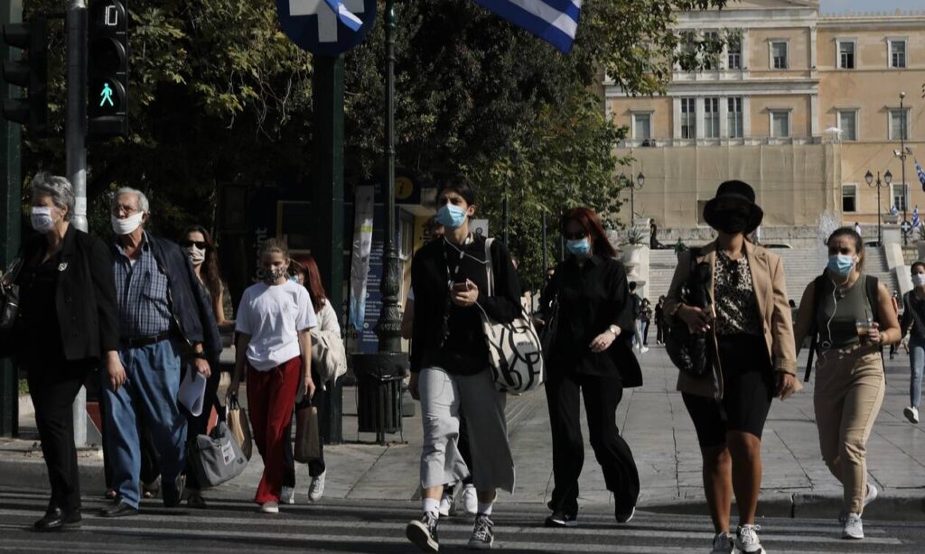 Σενάρια για γενικευμένο lockdown στην Αττική - Γιατί ανησυχούν οι επιστήμονες 