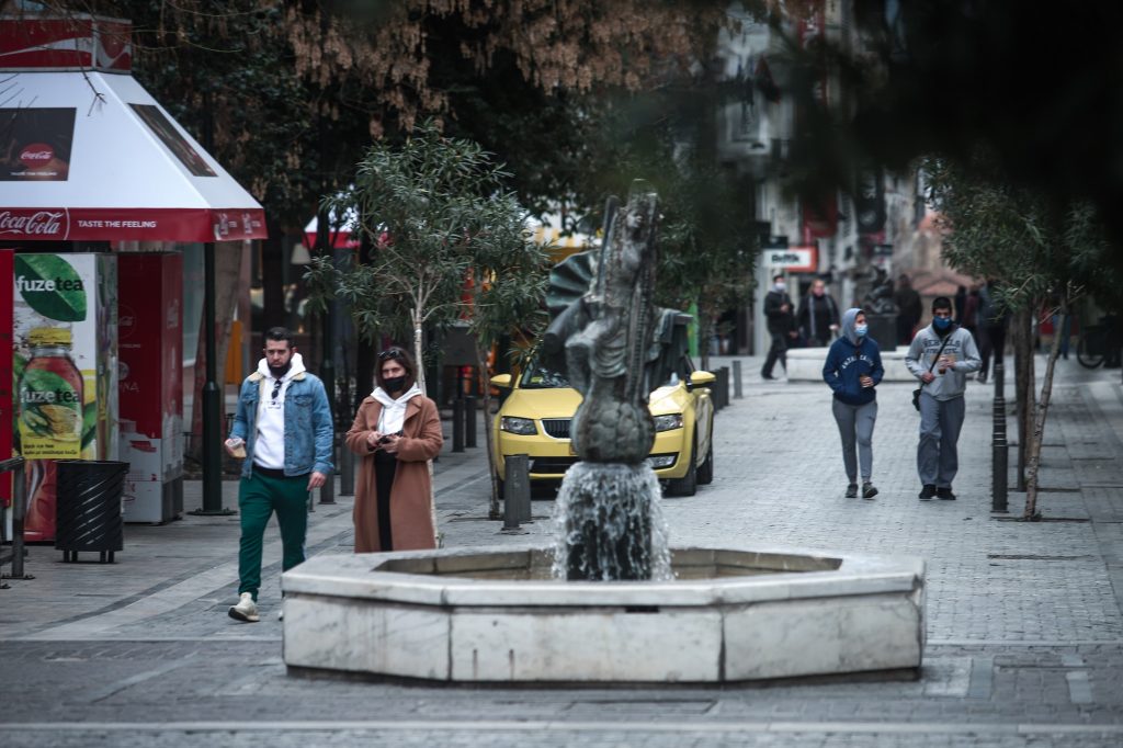 Χαλάρωση των μέτρων εξετάζει η κυβέρνηση - Την Παρασκευή οι ανακοινώσεις 