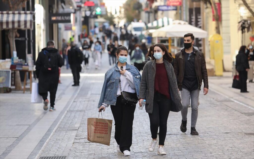 Αποφασίζουν σήμερα οι ειδικοί για νέα χαλάρωση των μέτρων - Σκέψεις για πολυκαταστήματα, λιανεμπόριο χωρίς SMS