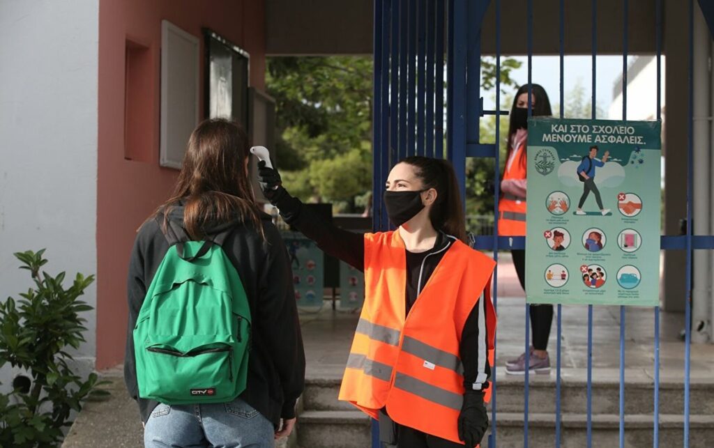 Γιατί ανοίγουν τα σχολεία στις 10 Μαΐου - Δεν υπάρχει θετική εισήγηση για τα πανεπιστήμια