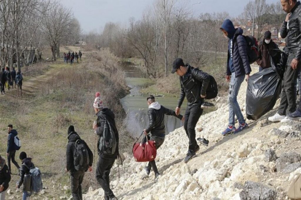 Μεγαλύτερα τα ποσοστά εκτοπισμού και προσφύγων εν μέσω της πανδημίας