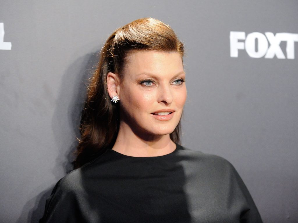 H Linda Evangelista δήλωσε πως υπέστη «μόνιμη παραμόρφωση» μετά από συνεδρία κρυολιπόλυσης