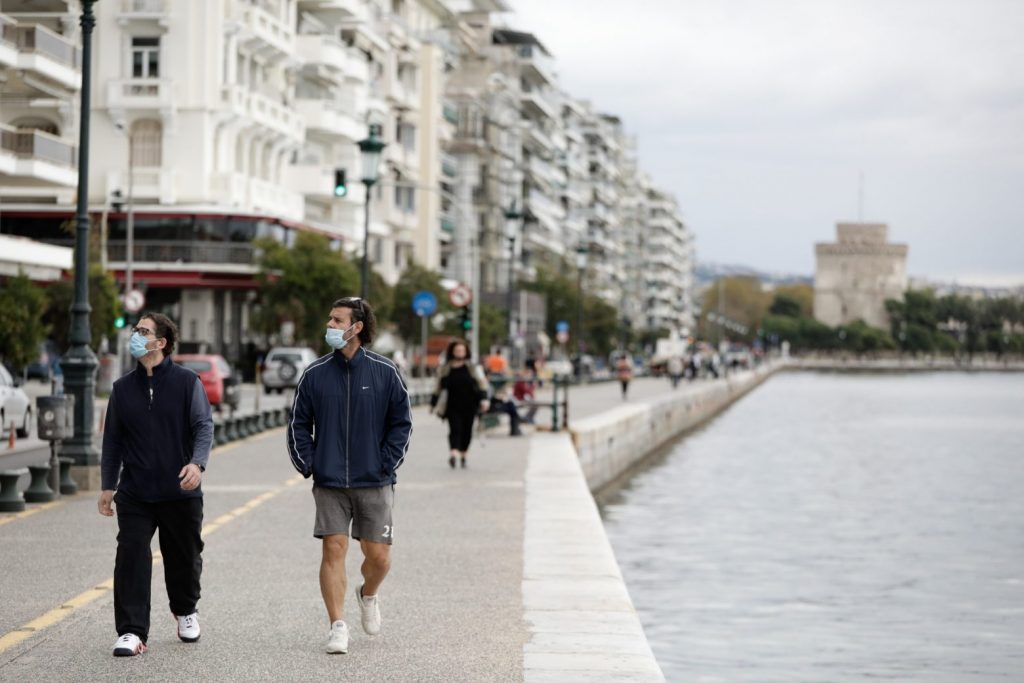 Ανησυχία για το αυξημένο ιικό φορτίο στη Βόρεια Ελλάδα - Ποιες περιοχές 