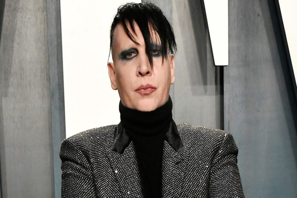 Ο Marilyn Manson είναι στην πραγματικότητα όσο τρομακτικός δείχνει