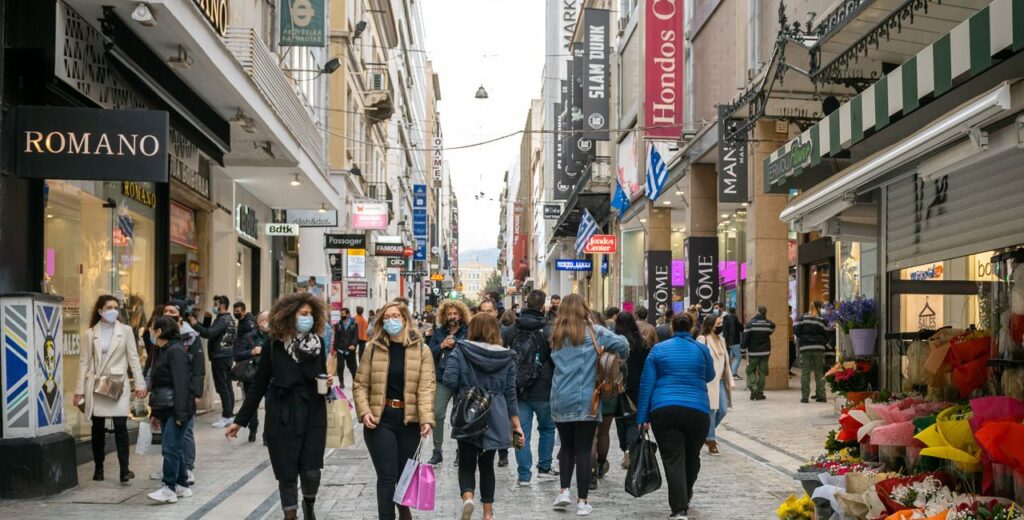 Σε νέο πλαίσιο η καθημερινότητα από Δευτέρα - Πού, πώς και σε ποιους θα επιτρέπεται η πρόσβαση