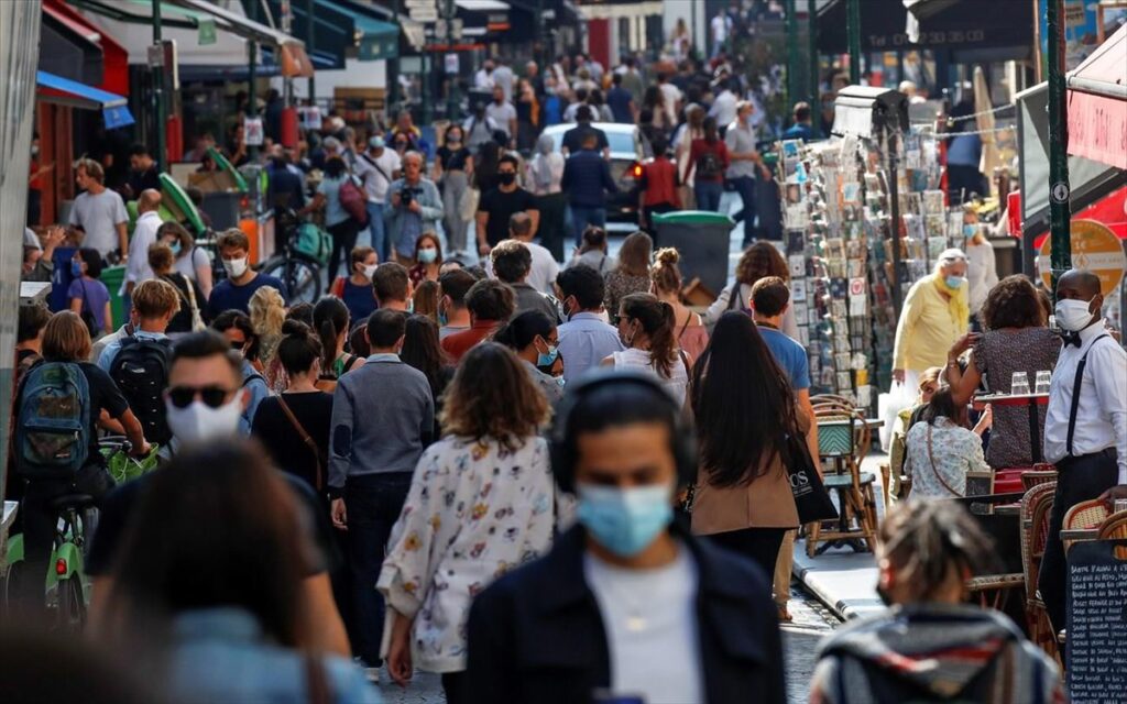 Η ραγδαία αύξηση κρουσμάτων φέρνει επείγοντα νέα μέτρα 