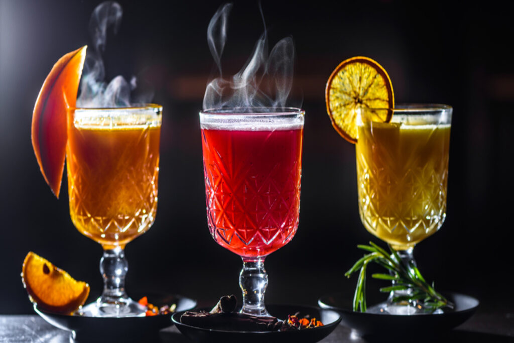  2 hot cocktails που θα ξετρελάνουν την παρέα σας