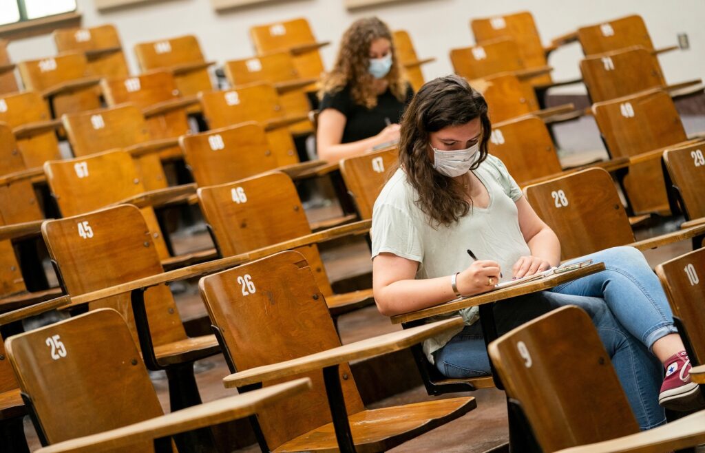 Το 76% των δημόσιων σχολείων των ΗΠΑ σημείωσε αύξηση των ανησυχιών του προσωπικού σχετικά με την ψυχική υγεία των μαθητών