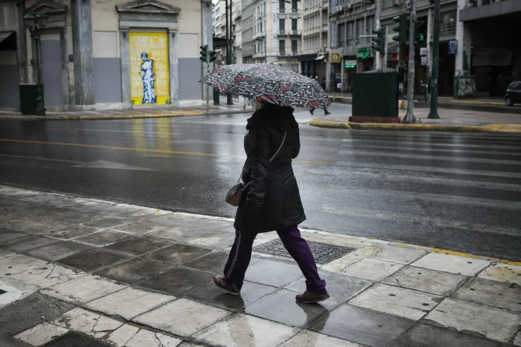 Άστατος ο καιρός με τοπικές βροχές και καταιγίδες