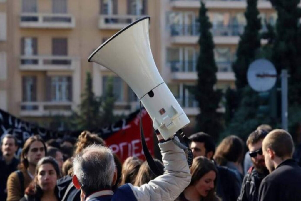 Σήμερα η μεγάλη απεργία - Αλλάζει το δρομολόγιο των ΜΜΜ