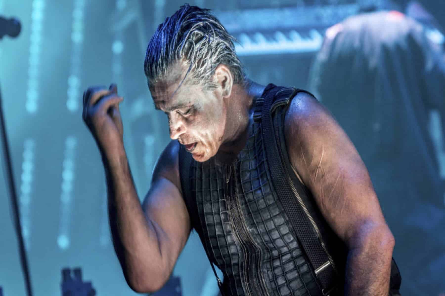 Till Lindemann: Ο τραγουδιστής των Rammstein κατηγορείται για σεξουαλική κακοποίηση