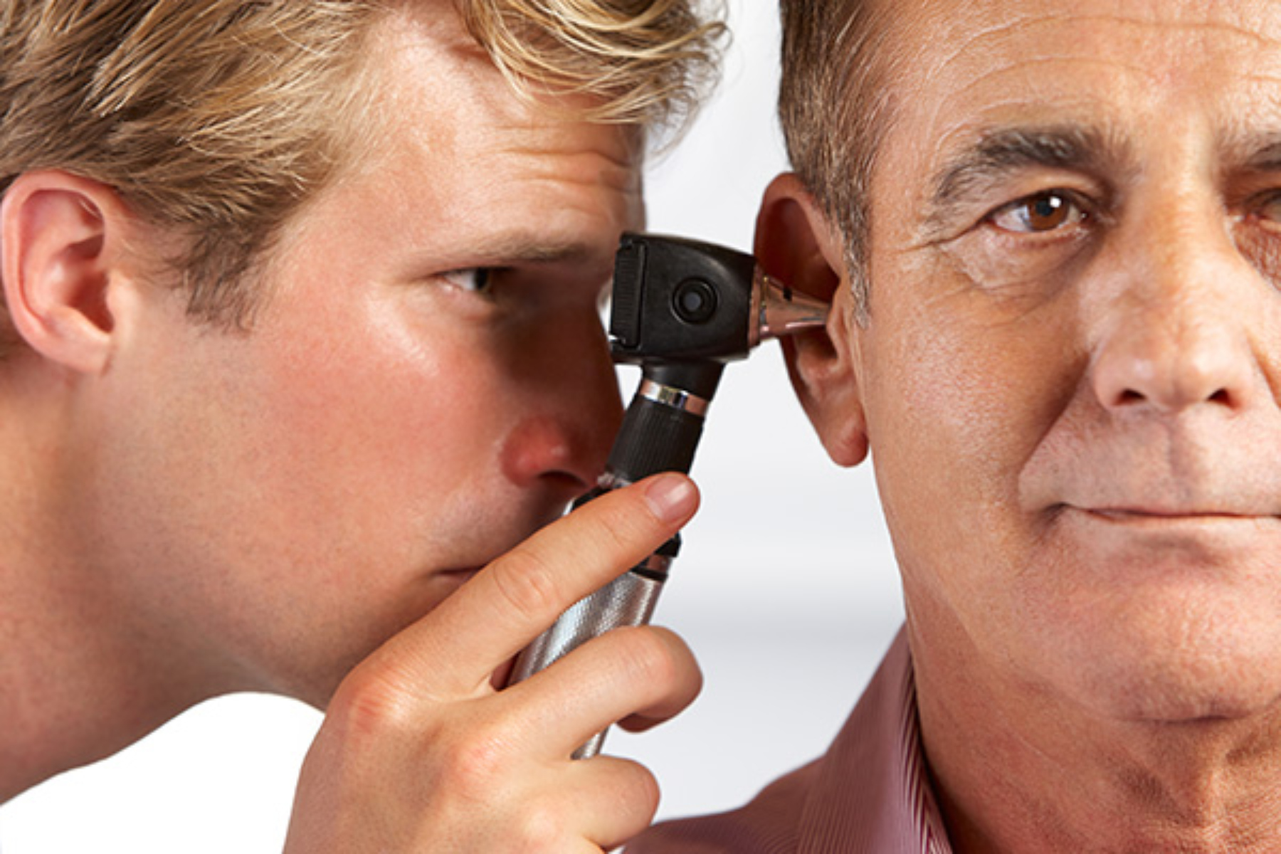 Ωμέγα-3: Τα ωμέγα-3 μπορεί να διατηρήσουν την ακοή σας σε εγρήγορση