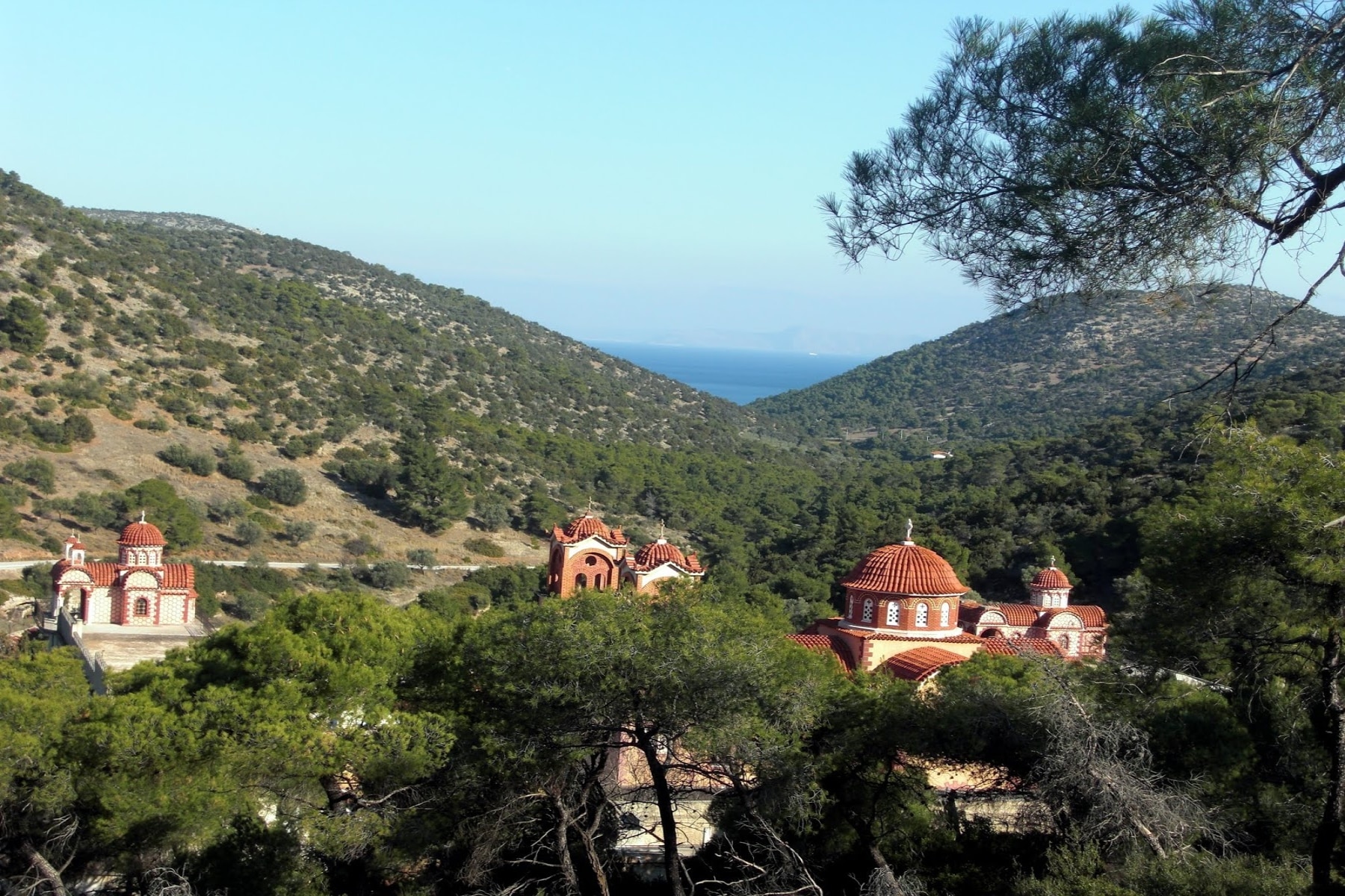 Φωτιά Κουβαράς: Σε ετοιμότητα οι Υγειονομικές δομές από το ΚΕΠΥ-ΕΚΑΒ