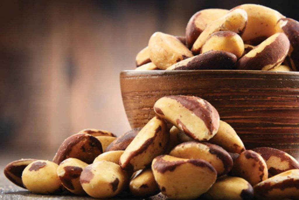 Brazil nuts: Τι μπορούμε να πάθουμε από την υπερβολική κατανάλωσή τους;