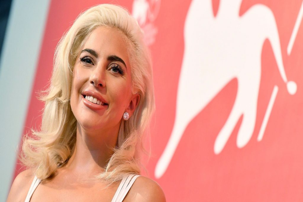 Lady Gaga: Πώς χρησιμοποιεί το μακιγιάζ για αυτοπεποίθηση η απόλυτη σταρ;