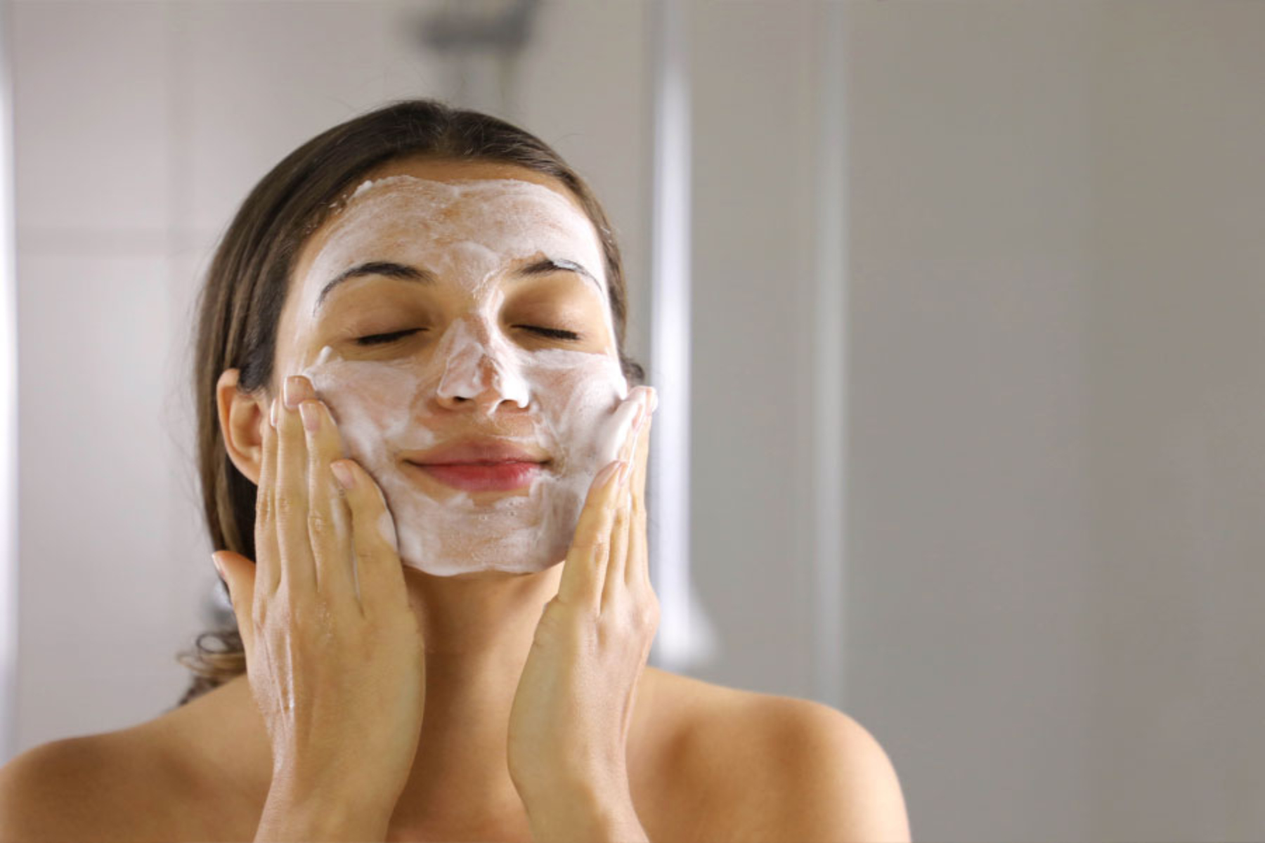 Καθαρισμός: Πώς μπορείτε να καθαρίσετε το πρόσωπό σας;
