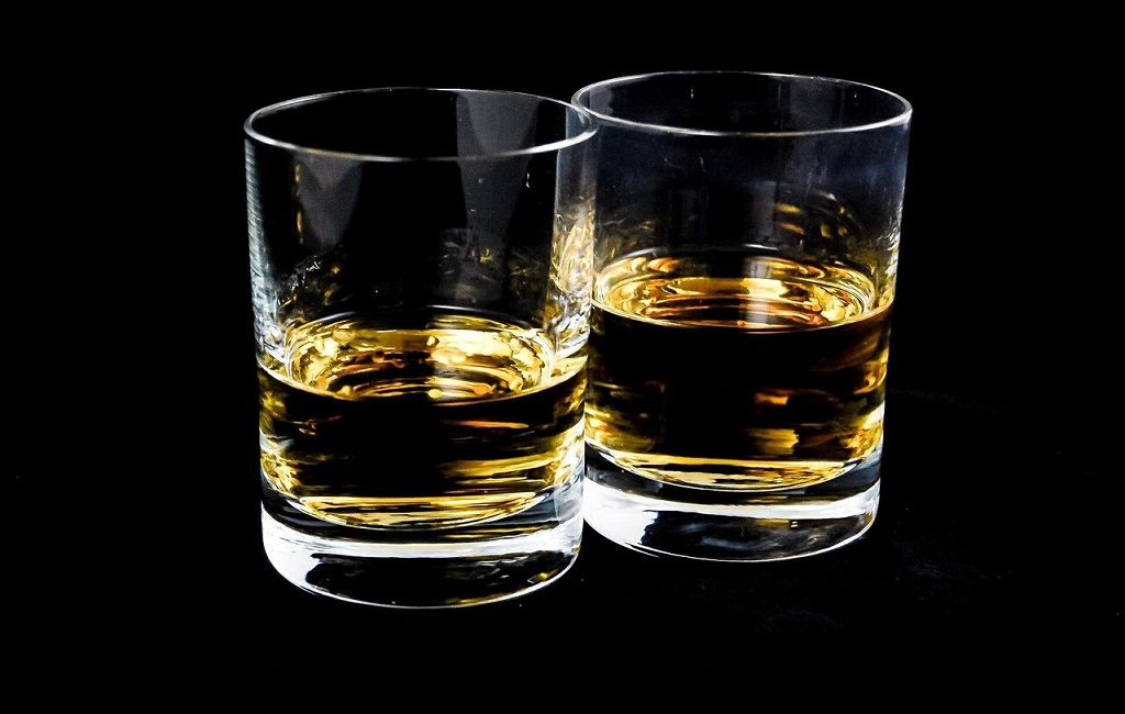 Βαριά Κατανάλωση Αλκοόλ: Μελέτη προσδιορίζει πεπτίδιο ως βασικό μεσολαβητή σε αυτόν τον εθισμό