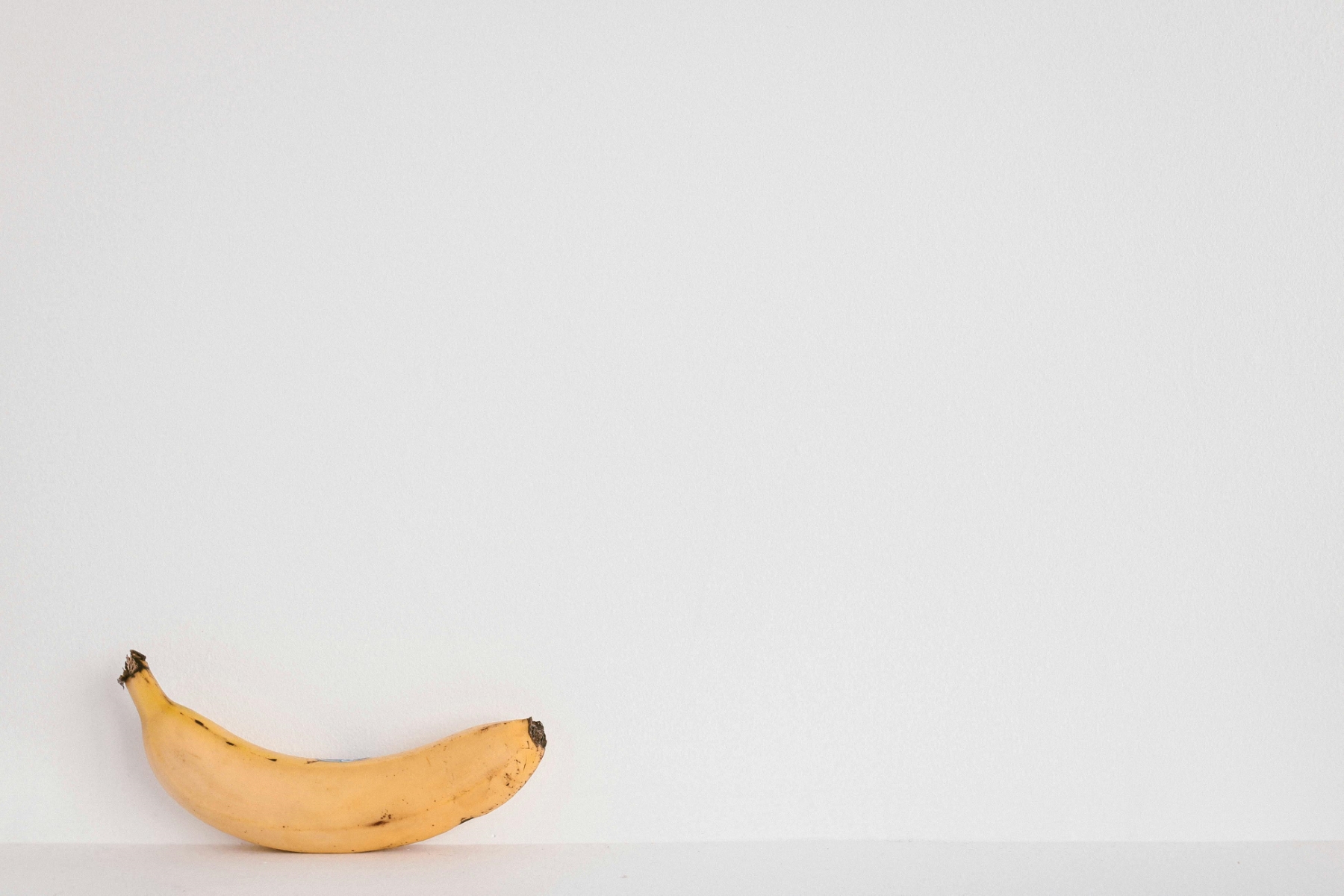 Μπανάνα με άδειο στομάχι: Πλεονεκτήματα που ίσως δεν γνωρίζατε