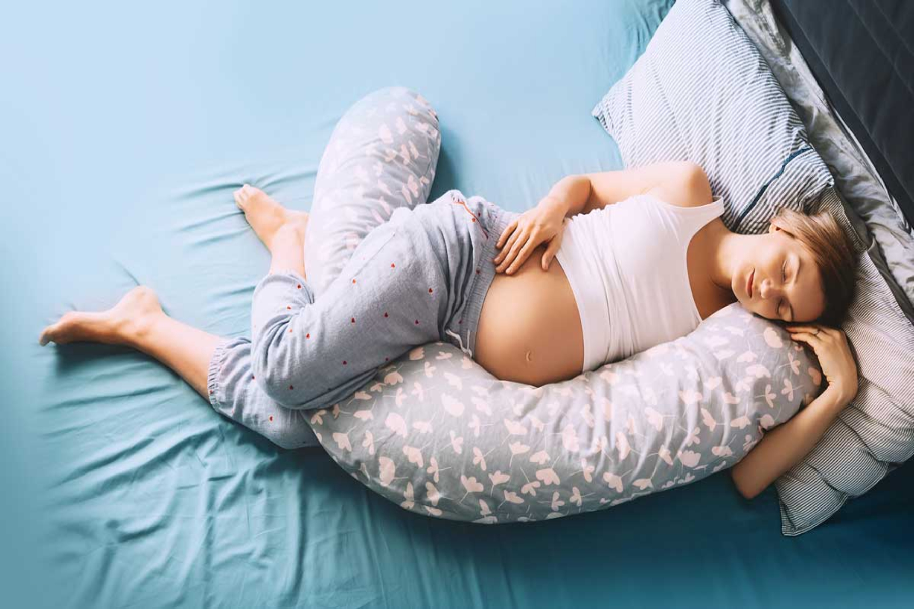 Εγκυμοσύνη πλάτη: Πώς να φροντίσετε την μέση σας κατά τη διάρκεια της εγκυμοσύνης;