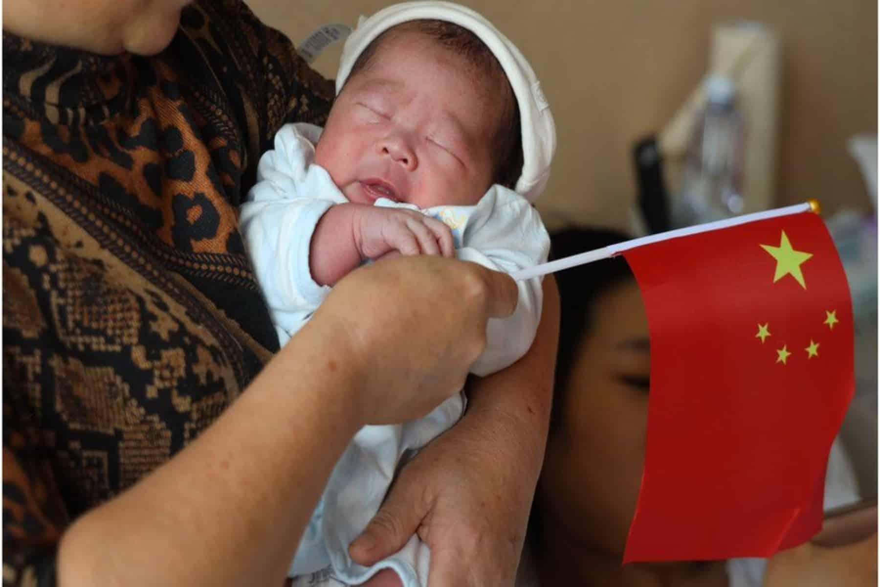 Υποβοηθούμενη αναπαραγωγή: Η ιατρική ασφαλιστική κάλυψη αναζωπυρώνει την ελπίδα στην Κίνα