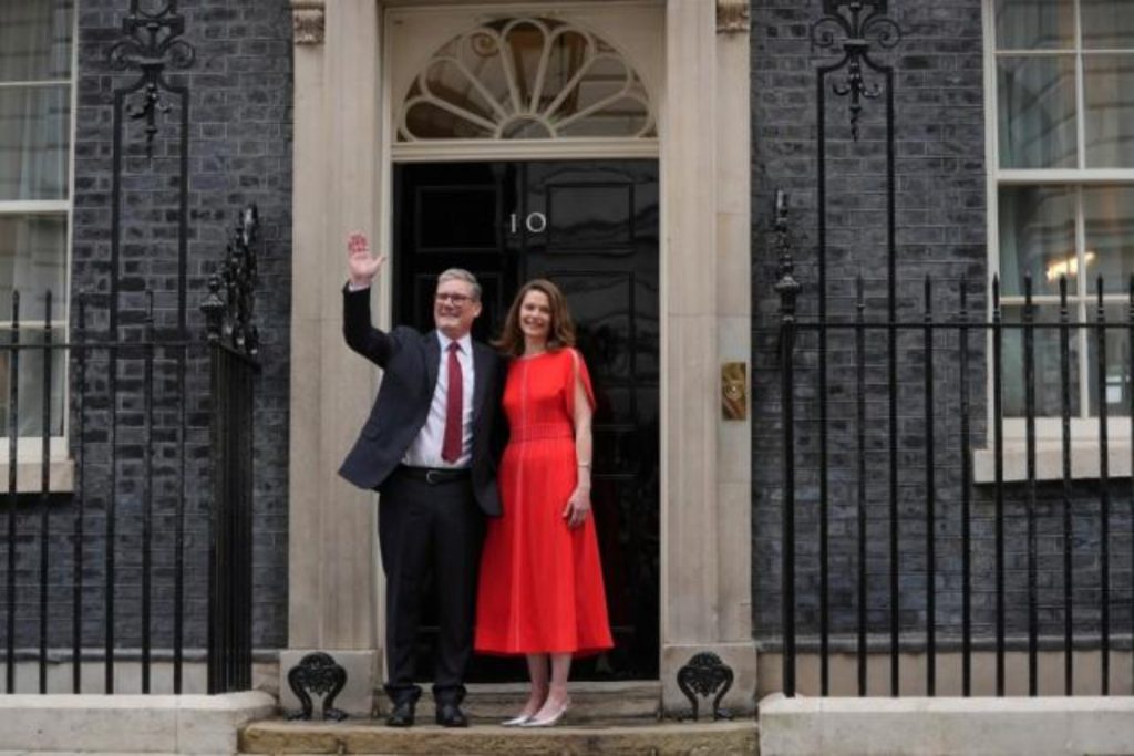 Keir Starmer: Ποιος είναι ο νέος Πρωθυπουργός του Ηνωμένου Βασιλείου;