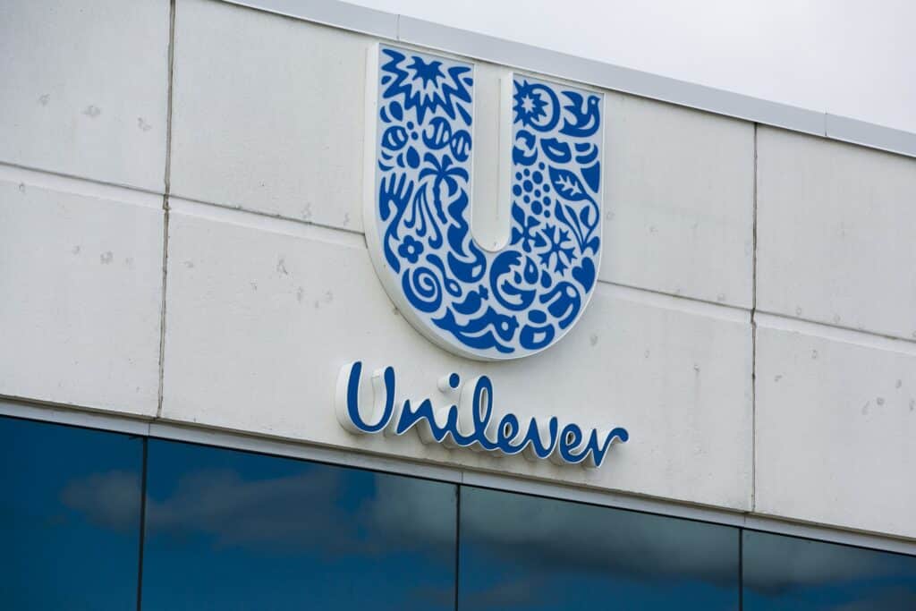 Unilever:Με στόχο να αντισταθμίσει τα χρόνια χαμηλής απόδοσης και να αξιοποιήσει νέους αγοραστές στην εποχή μετά την πανδημία.