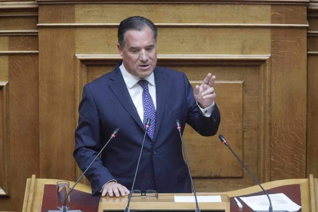 Ο Άδωνις Γεωργιάδης παραμένει στο Υπουργείο Υγείας