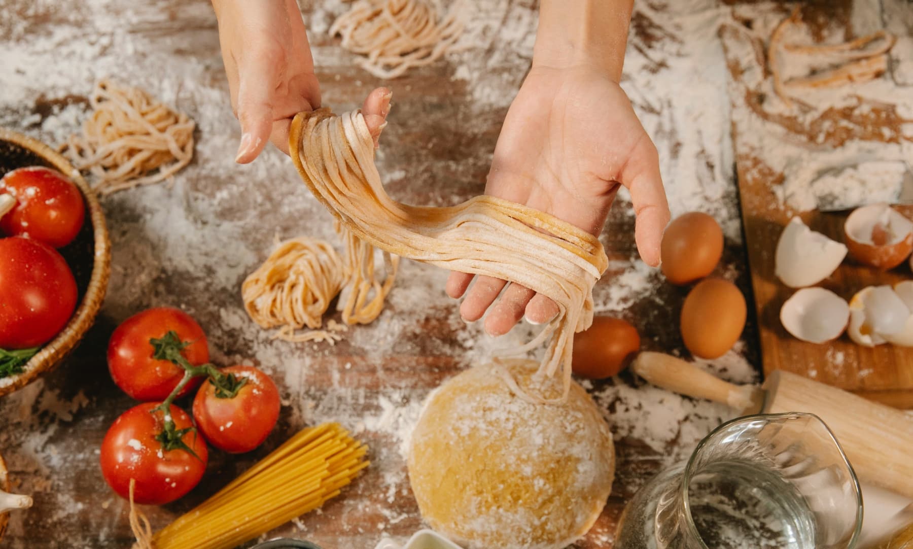 DIY pasta: Πώς να φτιάξετε σπιτικά ζυμαρικά;