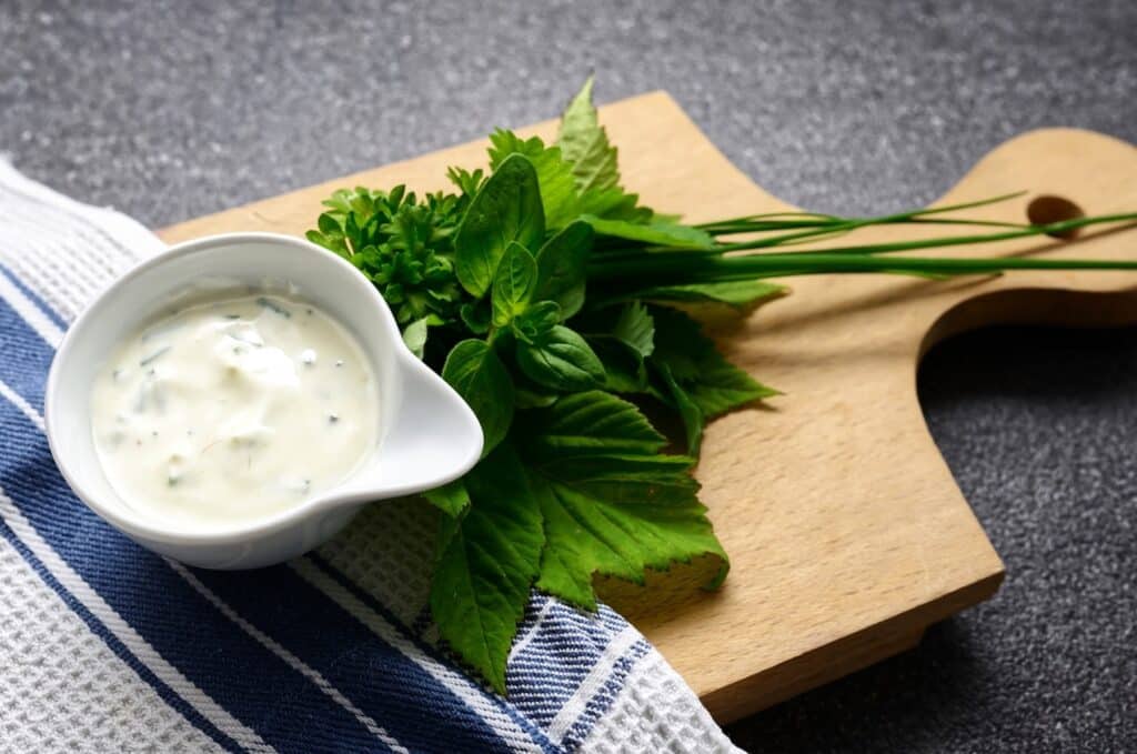 Salad Dressing: Πώς να φτιάξετε τη δική σας υγιεινή σάλτσα σαλάτας;